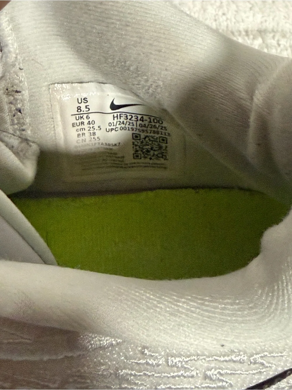 Nike men sneakers